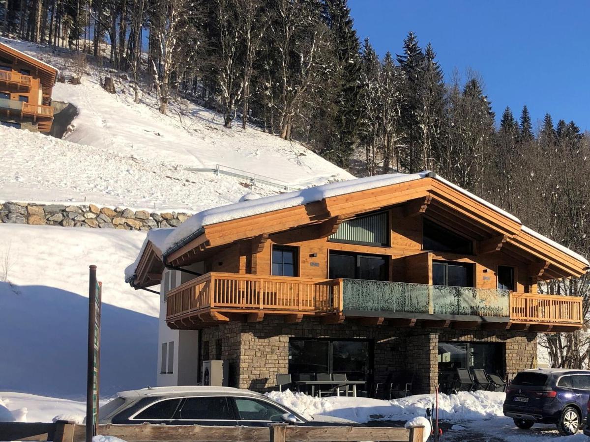 Semi Detached Chalet In M Hlbach With Sauna Mühlbach am Hochkönig المظهر الخارجي الصورة