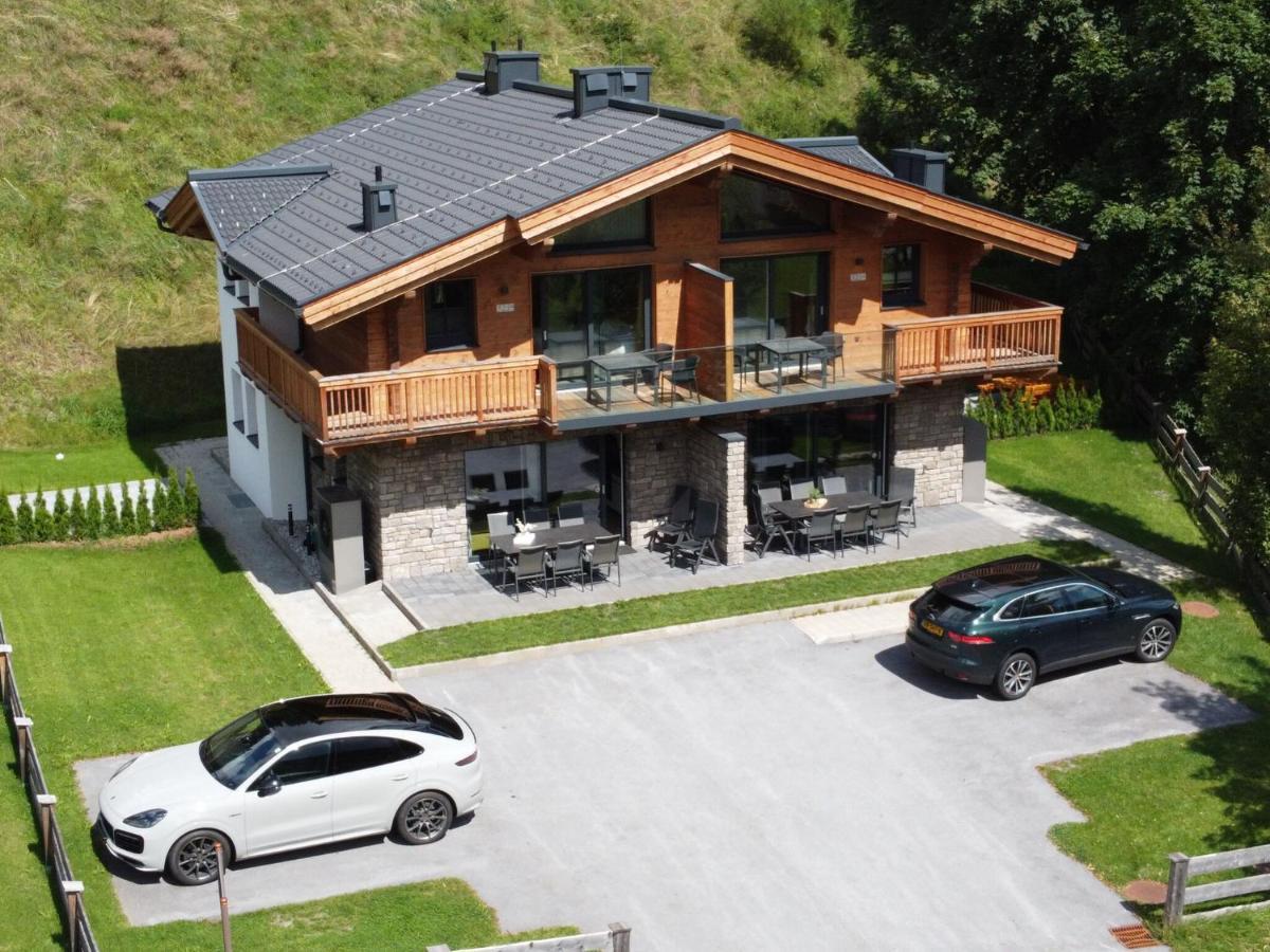 Semi Detached Chalet In M Hlbach With Sauna Mühlbach am Hochkönig المظهر الخارجي الصورة