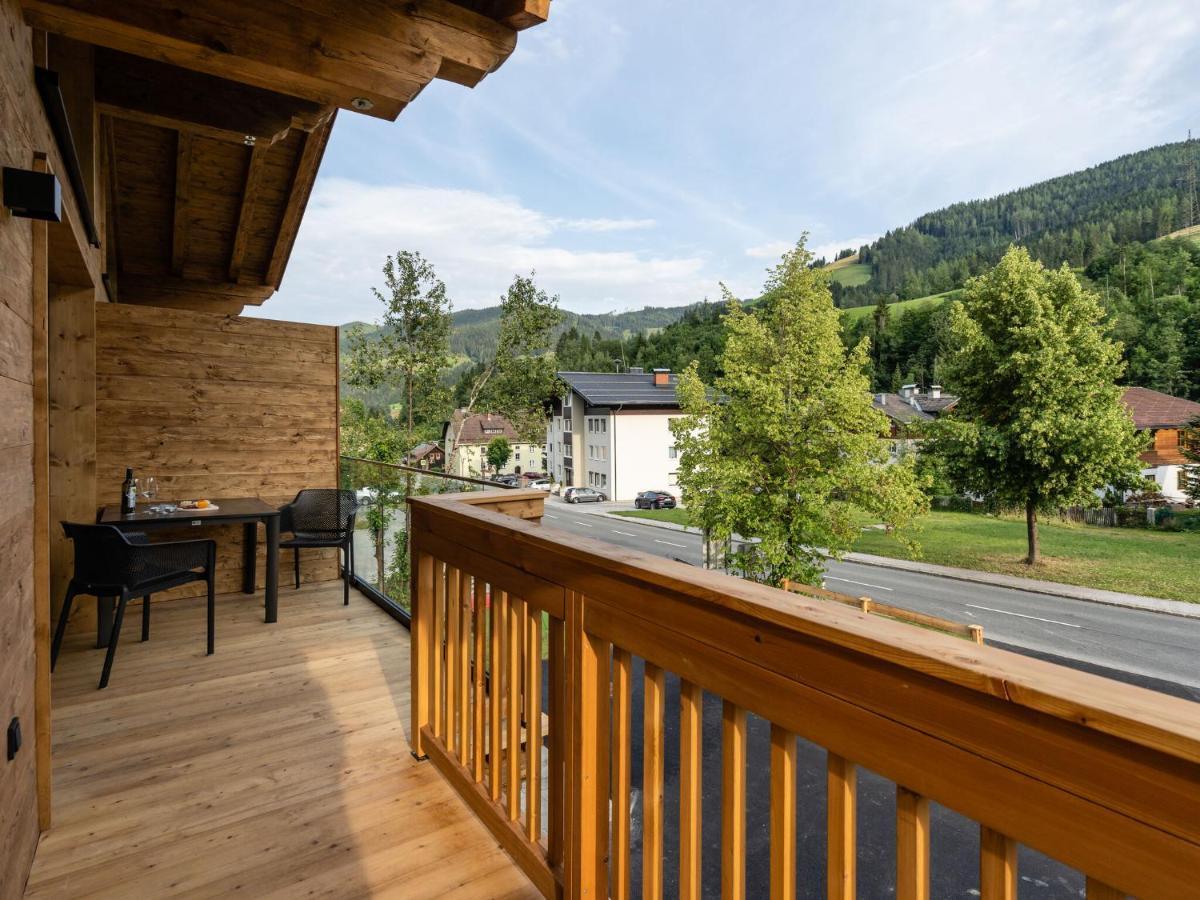 Semi Detached Chalet In M Hlbach With Sauna Mühlbach am Hochkönig المظهر الخارجي الصورة
